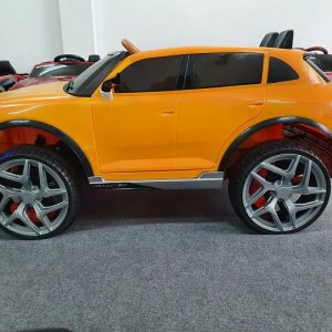 Hình ảnh thực tế xe ô tô điện trẻ em Audi JM 2088 tại Baby Auto