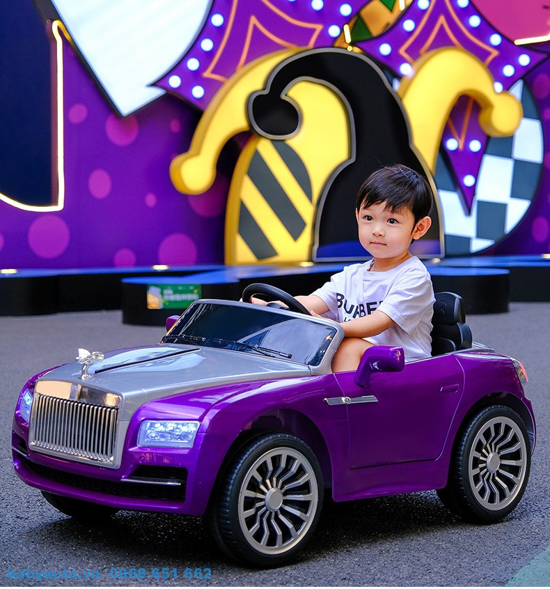 Xe oto điện- giải pháp tuyệt vời cho sự phát triển của trẻ