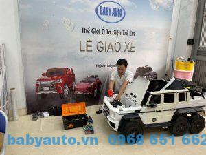 Kỹ thuật viên sửa chữa tại cửa hàng xe điện trẻ em Baby Auto có kinh nghiệm nhiều năm, có thể hỗ trợ khách hàng chu đáo nhất