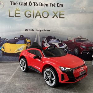 Ô Tô Điện Trẻ Em Audi RS FB717